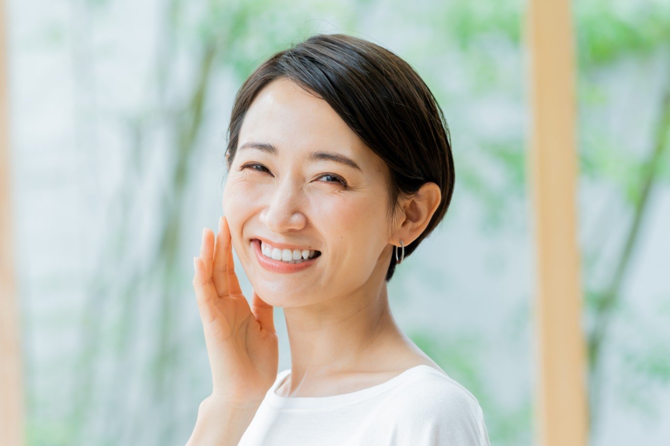 定期メンテナンスで健康な口元を保つイメージ